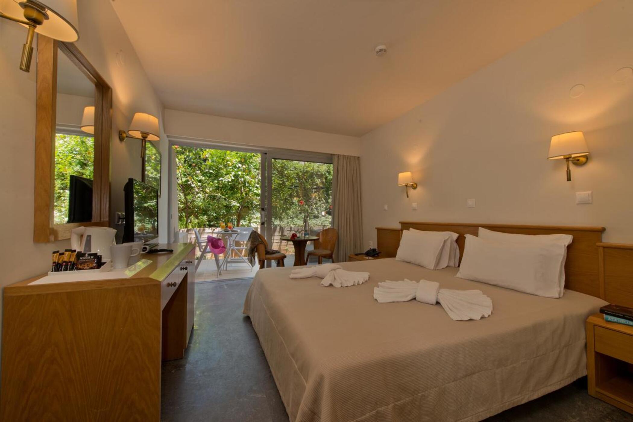 Minos Hotel Ретимно Экстерьер фото