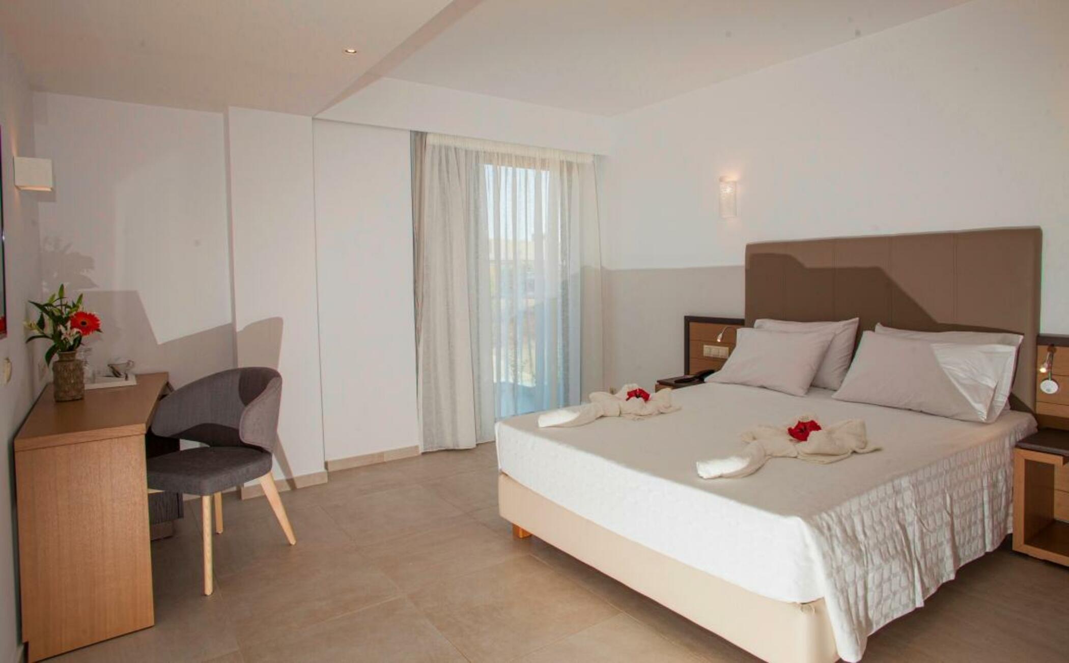 Minos Hotel Ретимно Экстерьер фото