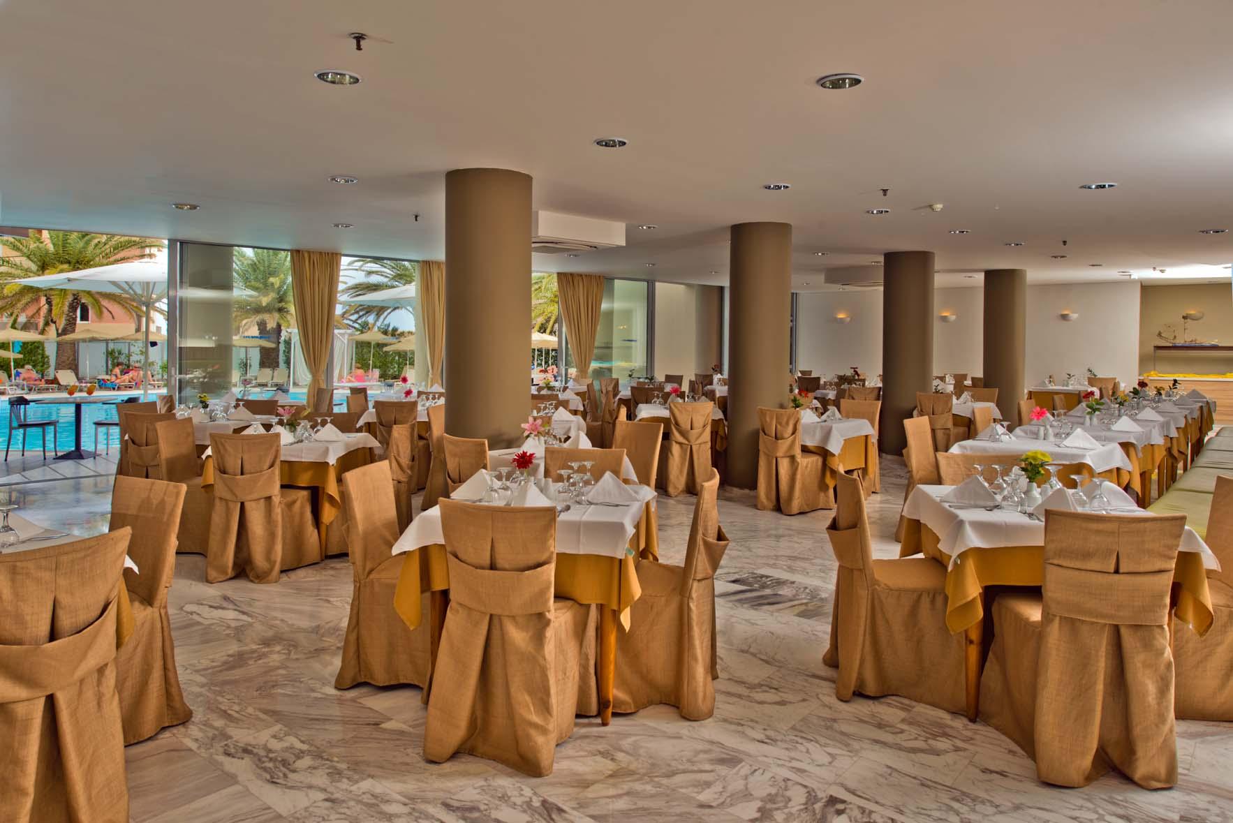 Minos Hotel Ретимно Экстерьер фото