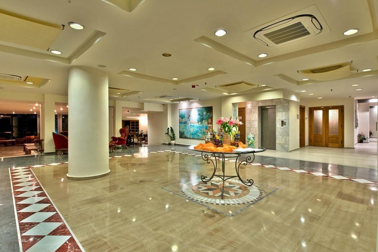 Minos Hotel Ретимно Экстерьер фото