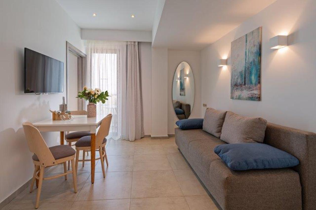 Minos Hotel Ретимно Экстерьер фото