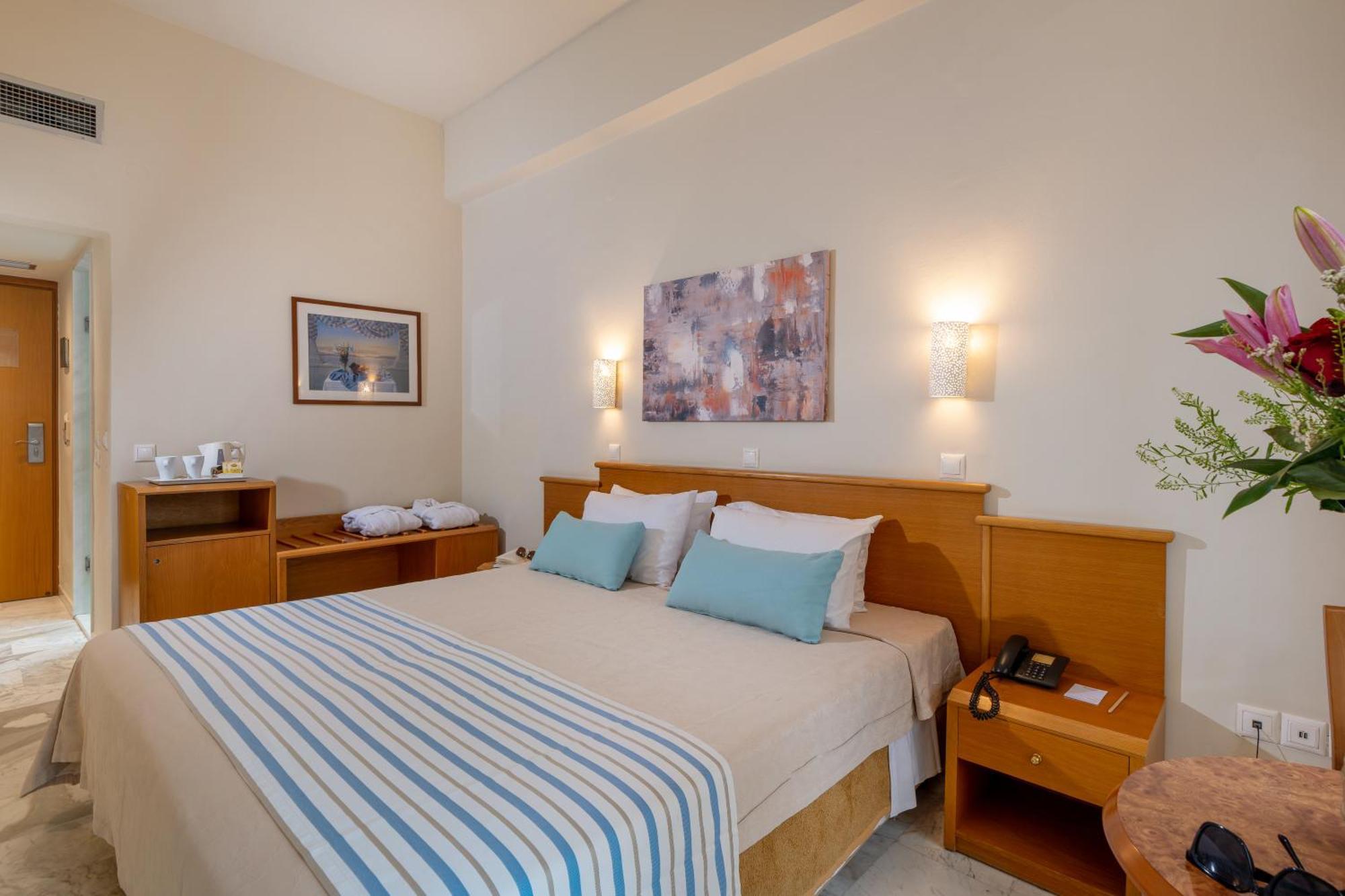 Minos Hotel Ретимно Экстерьер фото