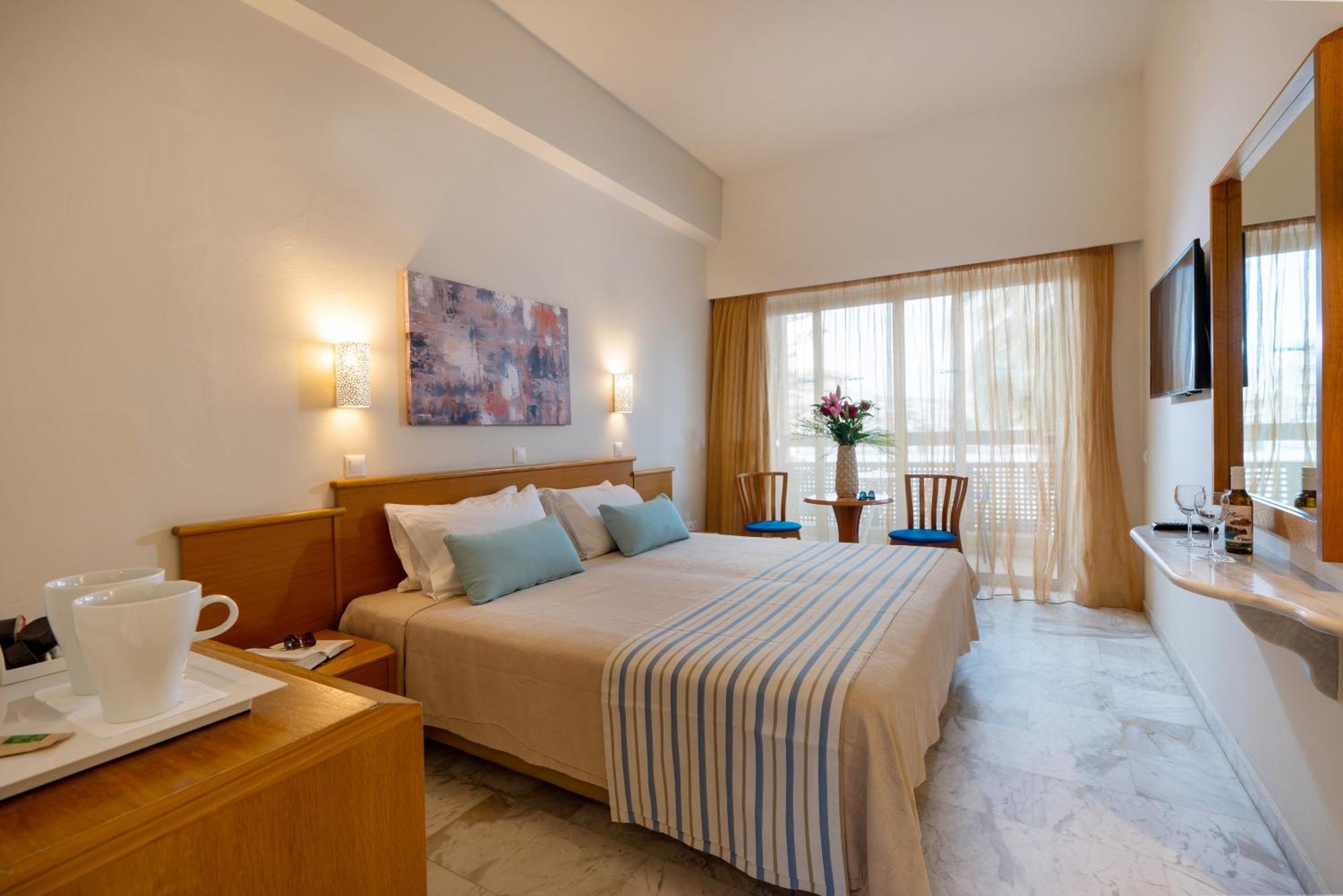 Minos Hotel Ретимно Экстерьер фото